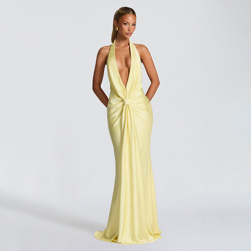 Halter V-Neck Backless Pleated Maxi Dress – Elegant Bodycon Gown